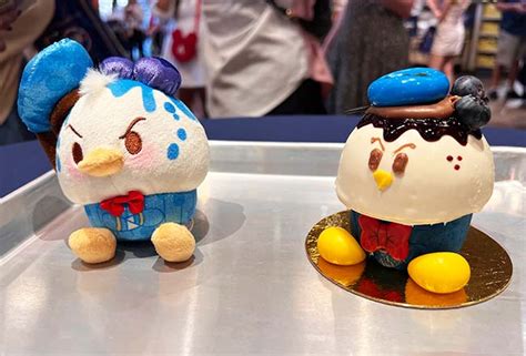 New Donald Duck Munchling And Pastry At Disney Springs