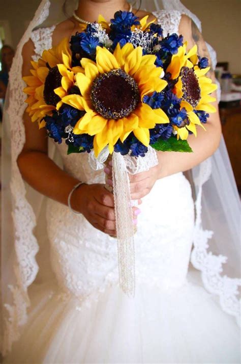 Navy Sunflower Bouquet | Sunflower wedding decorations, Sunflower wedding bouquet, Sunflower ...