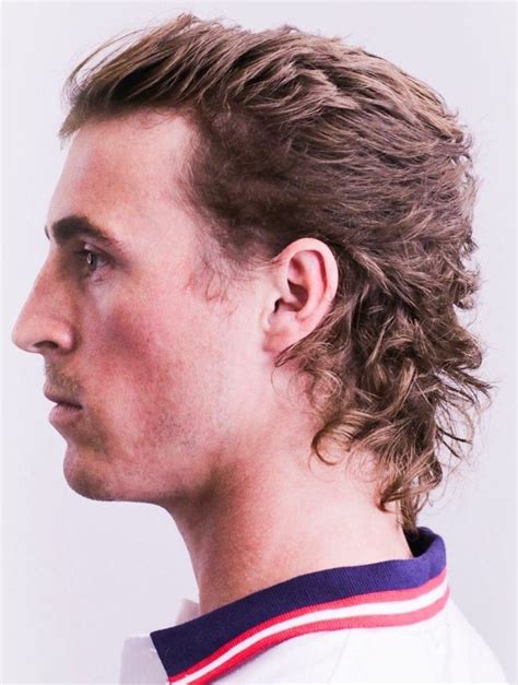 There's just something about the way they run their hands through their hair that gets all the ladies. 30 Stylish Modern Mullet Hairstyles for Men | Mullet ...