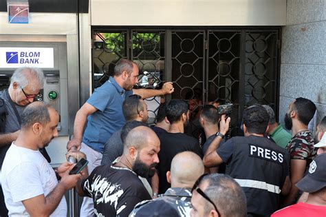 Lebanon Multiple Banks Held Up By People Desperate To Withdraw Their