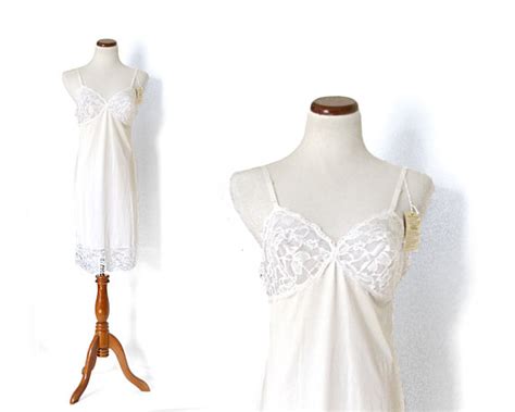 36 Slip New With Tags 1960s Slip Lace Full Slip White Slip Sleepwear And Intimates