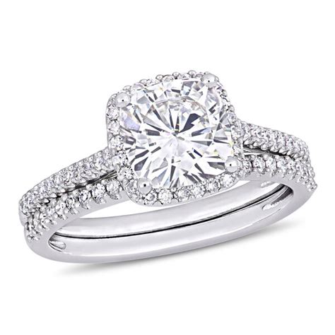 Bridal Collection 13 Ct Cushion Cut Diamond Tw And 2 Ct Tgw Created