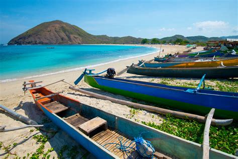 Istimewa Plage Lombok Gambar Pantai