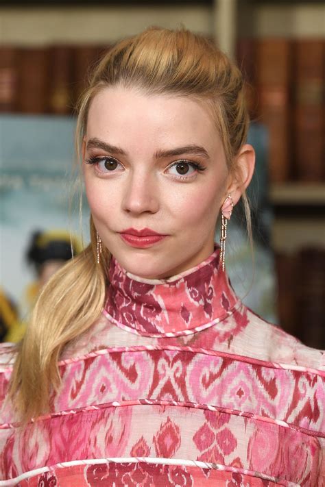 Аня тейлор джой (107 фото). Anya Taylor-Joy - "Emma" Photocall in London • CelebMafia