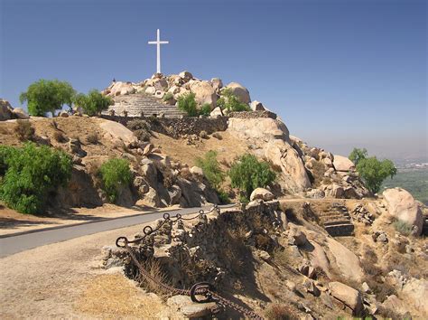 Mount Rubidoux A Popular Hike Right Near The Downtown And The