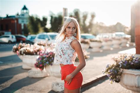 Arina Bezlapova Women Blonde Women Outdoors Tanned Long Hair