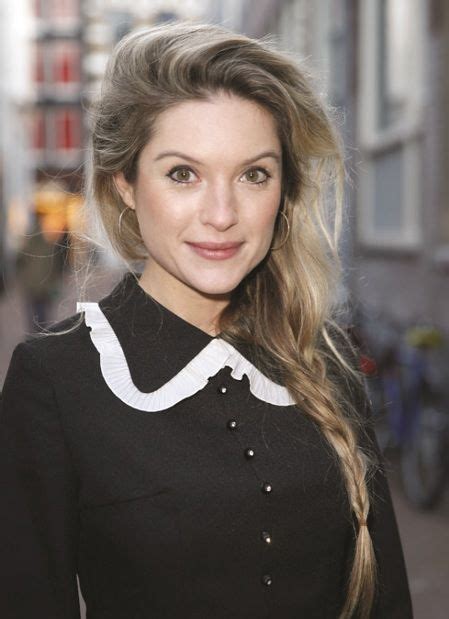 Presenter lauren verster regularly chose a station hall in amsterdam central as a 'home workplace', she tells in de telegraaf. Pin op Fashion