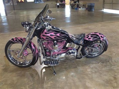 Lovin The Pink Flames On This Custom Ride Harley Davidson