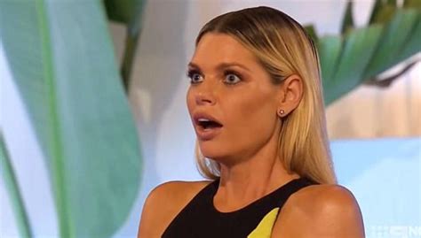 Love Island S Narrator Reveals What Sophie Monk Actually Does On Love Island Nova 100