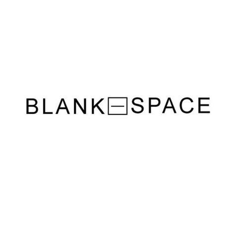 Blank Space Medium