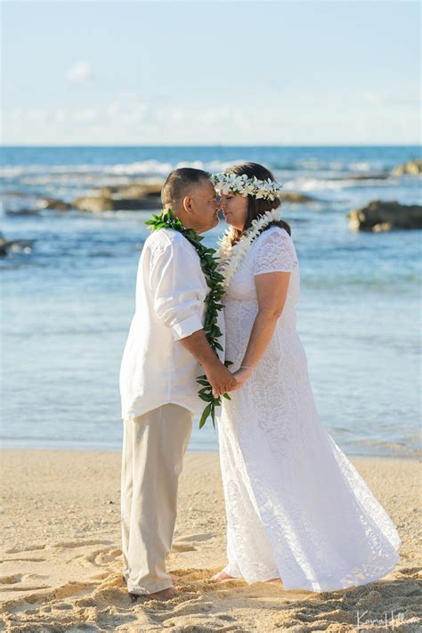 Secret Ceremony ~ Michelle And Mikes Paradise Cove Oahu Elopement