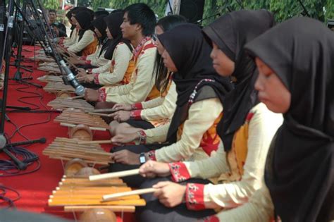 Alat Musik Lampung Beserta Gambar Dan Penjelasan Guratgarut