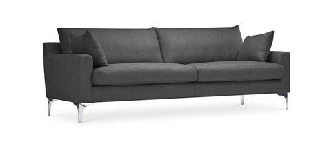 Eine couch soll nicht nur einen bequemen sitzplatz bieten, sondern auch schön aussehen. Wohnzimmer Sofa Dreisitzer Stoff