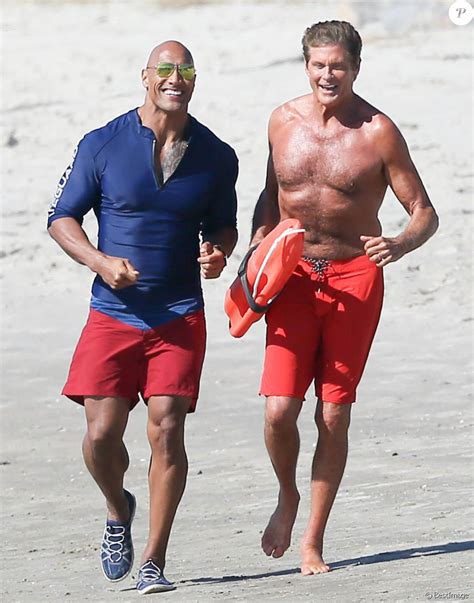 Exclusif David Hasselhoff Dwayne Johnson Et Zac Efron Sur Le