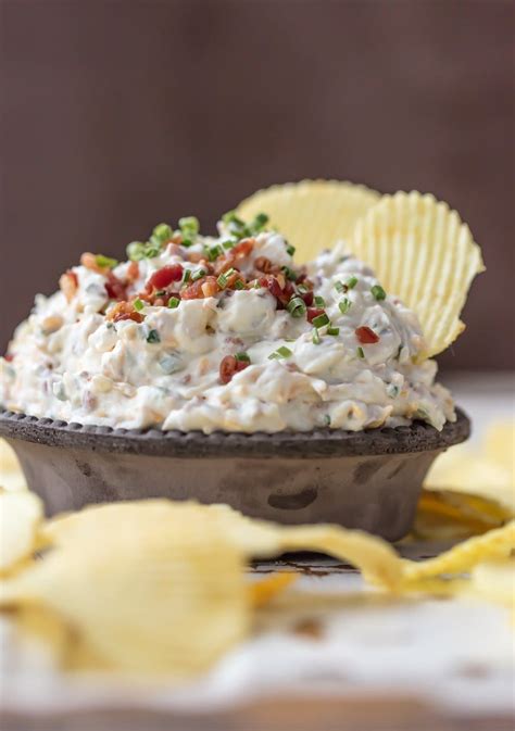Caramelized Onion Bacon Dip The Cookie Rookie