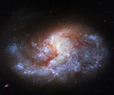 Nasas Hubble Space Telescope Captures Breathtaking Image Of Ngc 1385