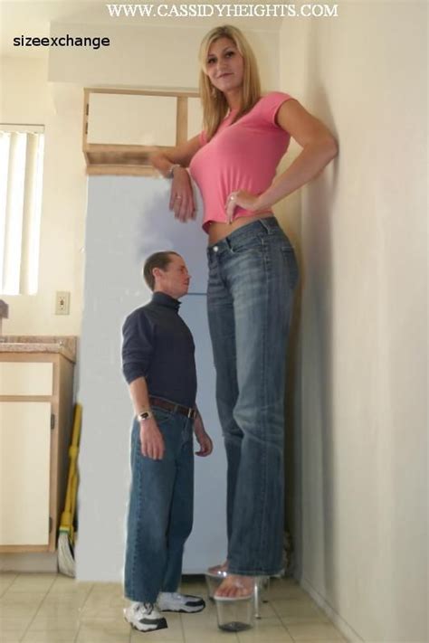 Cassidy Heights Minigiantess Comparison Tall Women Tall Girl Short
