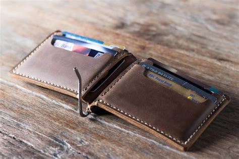 Money clips are a clever and functional part of many wallets today. Elegant Leather Money Clip Wallet for Men