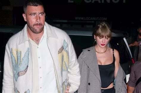 Taylor Swift And Travis Kelce Seen Holding Hands At Snl Afterparty