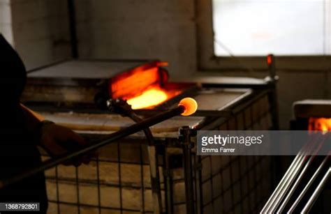 Glass Blowing Furnace Photos And Premium High Res Pictures Getty Images