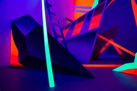 The ba (hons) three dimensional design degree at robert gordon university will provide you with the opportunity to explore the disciplines of product design, ceramics and glass, and jewellery design. Fantastic Three-Dimensional Murals by Base 23 | Daily ...
