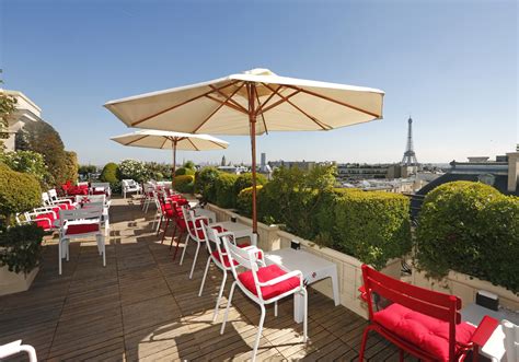 Hôtel Raphael Les Meilleurs Rooftops De Paris Pour Boire Un Verre Elle
