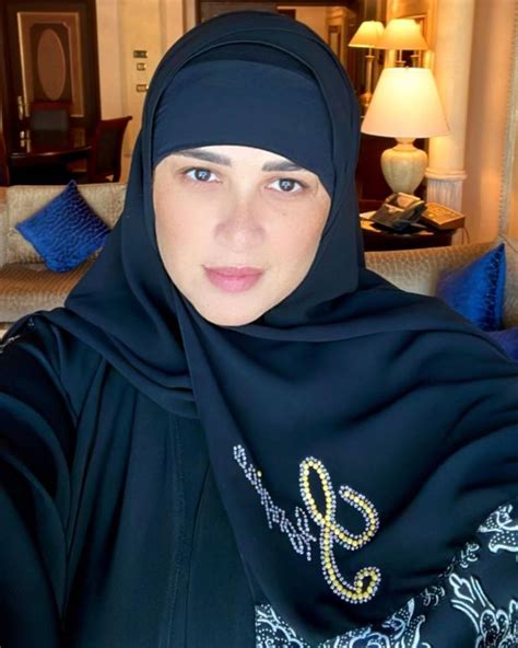 ياسمين عبد العزيز بالحجاب في أحدث ظهور والجمهور ربنا يتقبل منك مجلة سيدتي