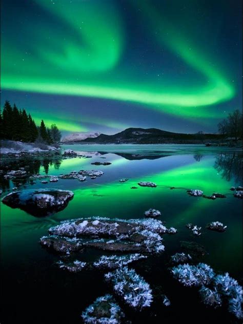 Top 10 Most Stunning Photos Of The Northern Lights Alaska Northern