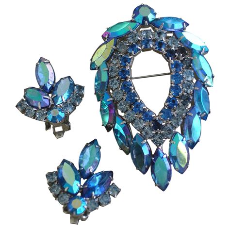 Blue Lagoon Vintage Sarah Coventry Pin Brooch & Earring Set from ...