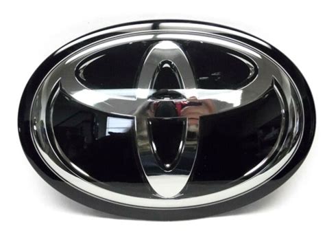 2017 To 2020 Toyota Corolla Rav4 Avalon Highlander Radar Grill Emblem
