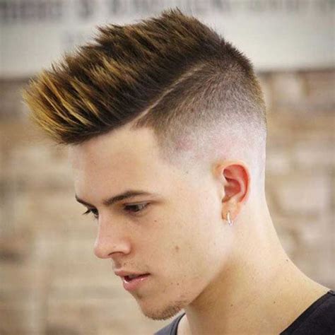 25 Best Faux Hawk Hairstyles Fohawk For Men In 2021 Faux Hawk