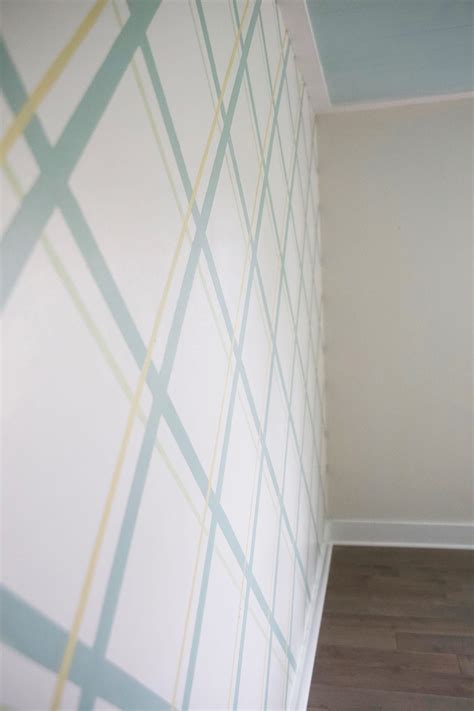 Painting A Plaid Wall With Frogtape® The Handmade Home