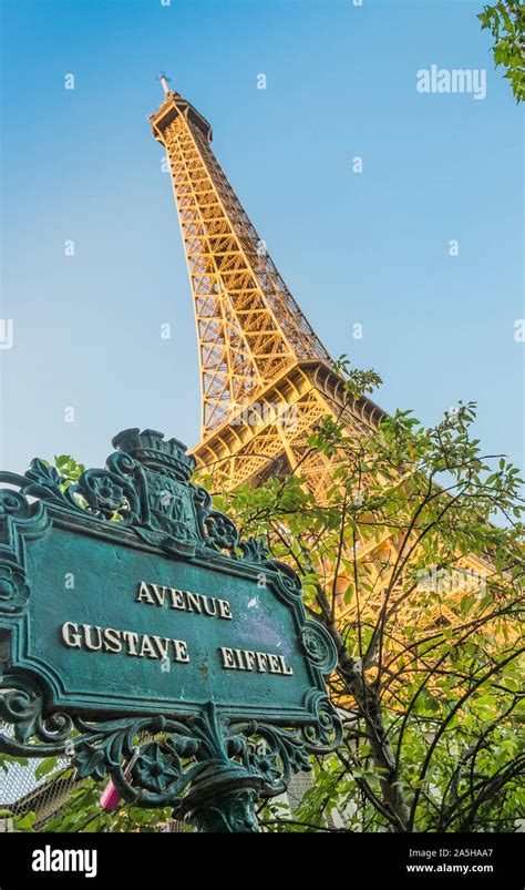 Street Sign Avenue Gustave Eiffel Hi Res Stock Photography And Images