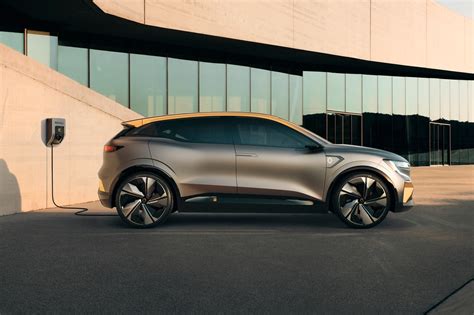 Renault Megane Evision Concept Previews New Ev For Car Magazine