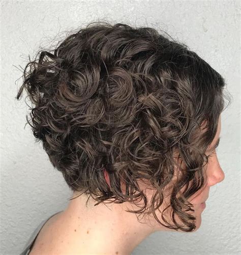 65 Different Versions Of Curly Bob Hairstyle With Images Curly Bob