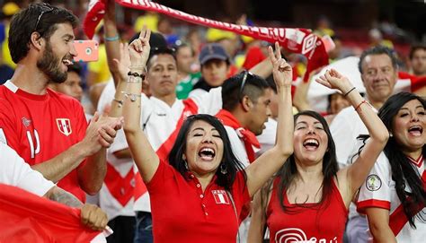 Peruvian People Peruvian Women World Cup Sports Jersey Football Fans No 9 Freedom