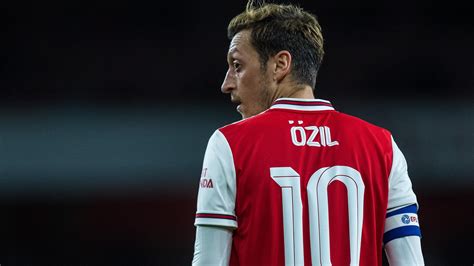 Football News Mesut Ozil Insists He Wants To Stay At Arsenal Despite