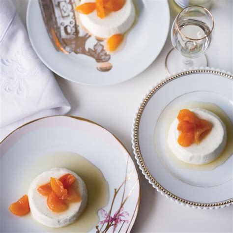 In the greek tradition, easter sunday is a joyous celebration that brings together family, friends, and strangers around tables of fabulous food. 19 Desserts to Make for Easter | Apricot recipes, Desserts, Greek desserts