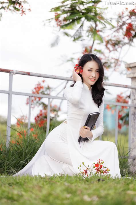 True Pic The Beauty Of Vietnamese Girls With Traditional Dress Ao Dai 3