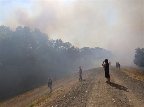 Grass Fire Burns 100 Acres Near Downtown Sacramento