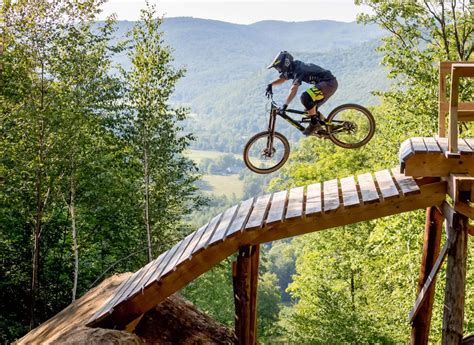 The Coolest Downhill Mtb Jump Line Youve Never Seen Unofficial Networks
