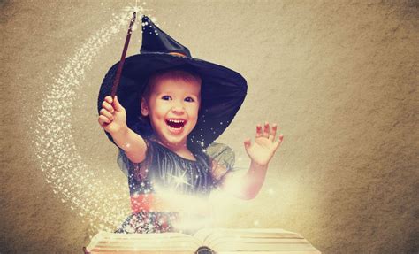 10 Juegos De Magia Para Niños Que Les Encantarán El Conjuro Magia Niños