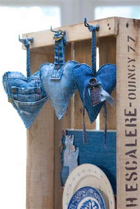 25 Unusual Cool Ways To Upcycle Old Denim Into Diy Projects