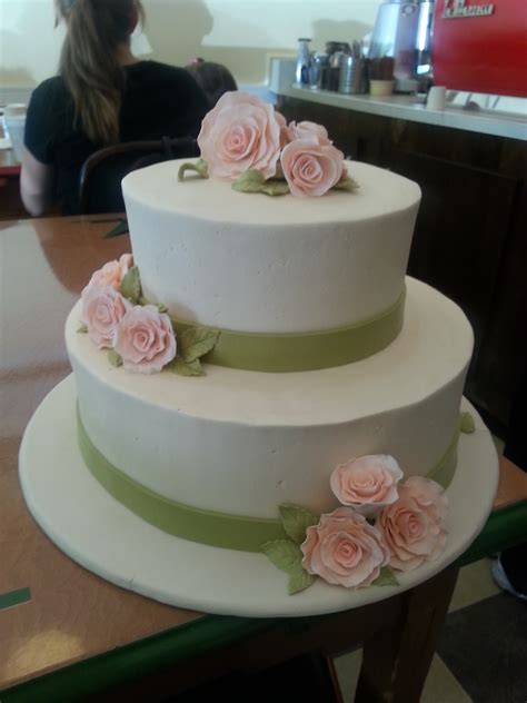A Lovely Able Baker Cake For A June Bride The Village Green