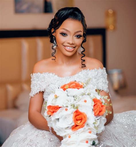 Hotel Alanval Apartments Accra Luxury Bridal Wedding Bouquets