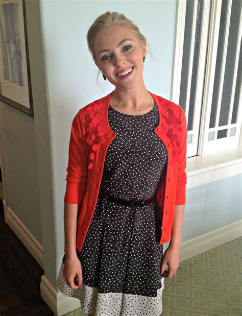 The Carrie Diaries Annasophia Robb On The Way Way Back Her Favorite