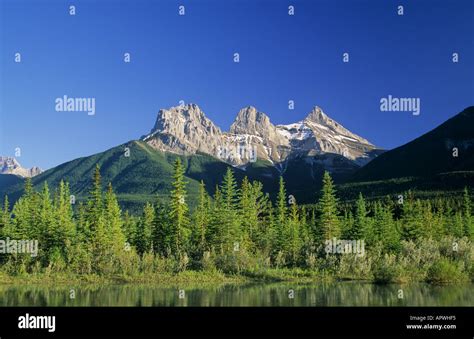 Three Sisters Mountains Canmore Alberta Canada Stock Photo Alamy