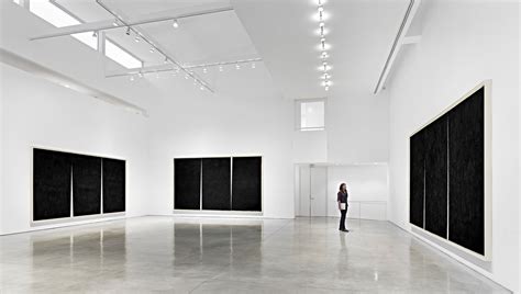 Gagosian Gallery Richard Serra Art Event Rift Interior Design