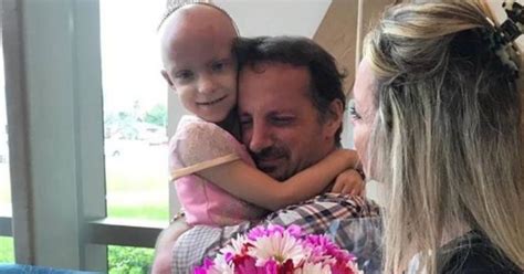 video el conmovedor festejo de una nena que se curó de cáncer rosario3