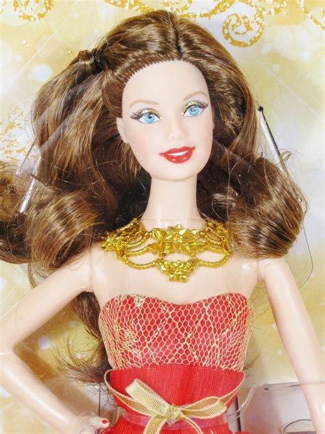 Nrfb 2014 Holiday Christmas Brunette Barbie Doll Collector Mattel Inc